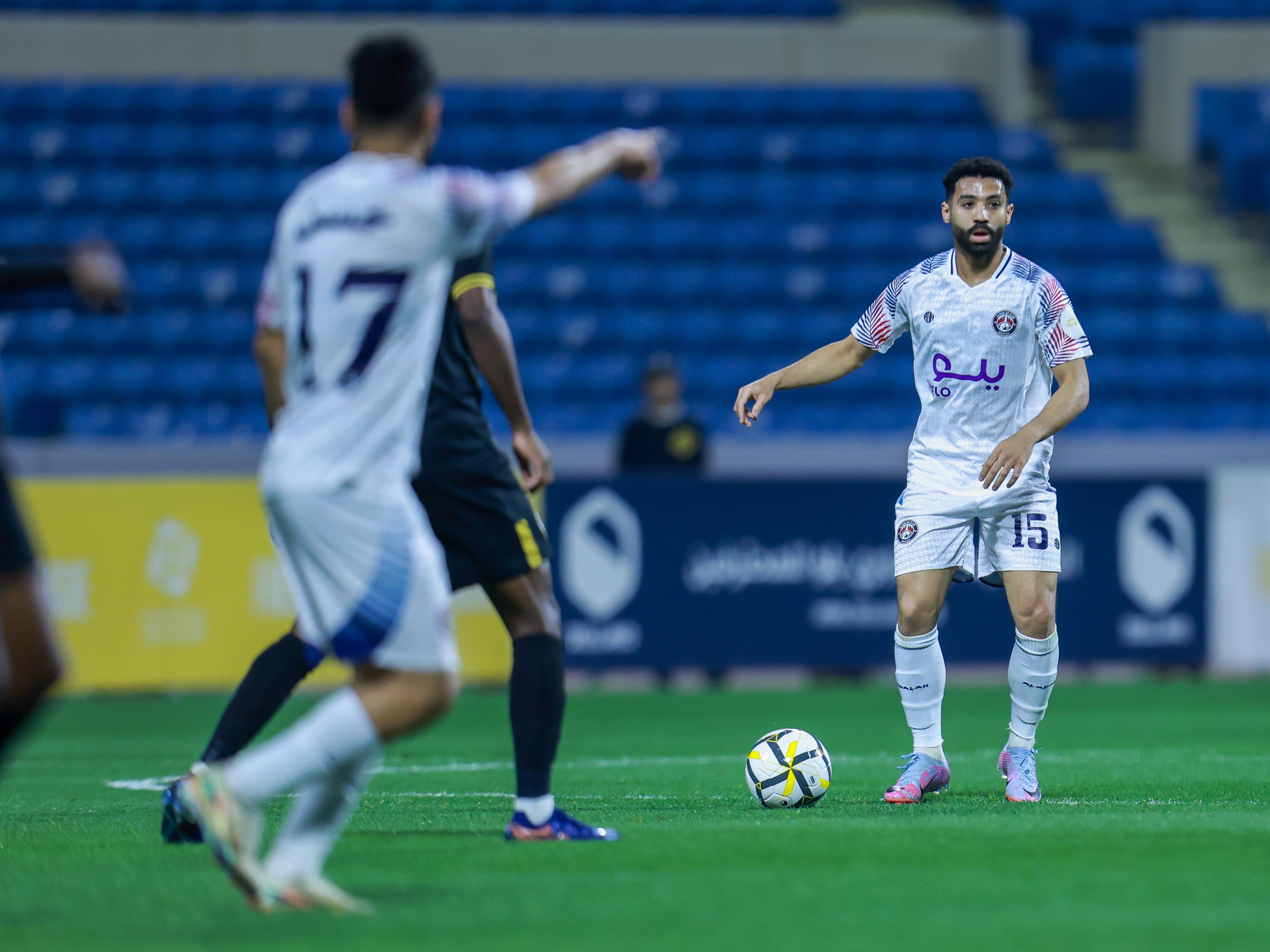 العدالة بين جماهيره يخسر مواجهة جدة